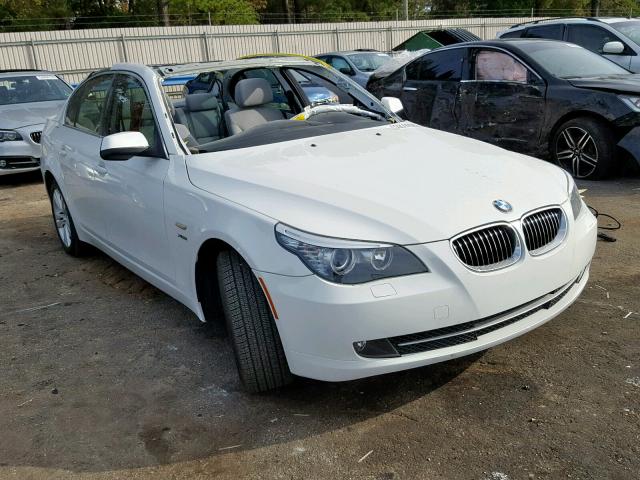 WBANV1C56AC444095 - 2010 BMW 528 XI WHITE photo 1