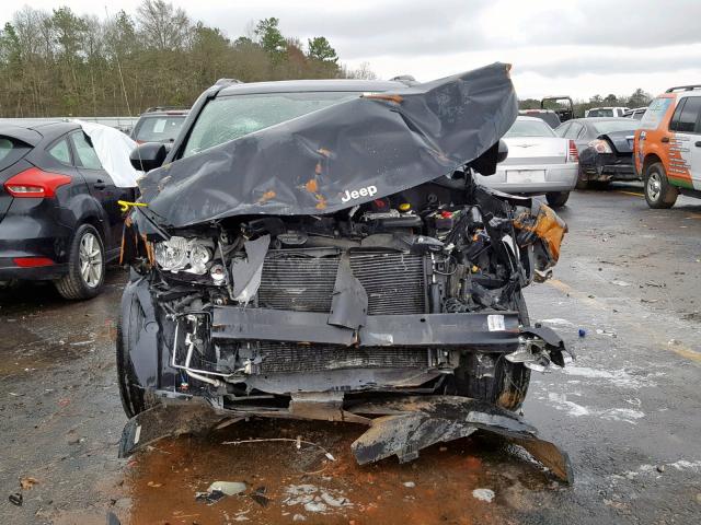 1C4NJCBA9GD665573 - 2016 JEEP COMPASS SP შავი ფოტო 9