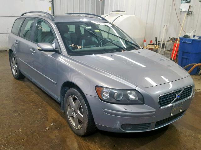 YV1MJ682252074100 - 2005 VOLVO V50 T5 GRAY photo 1