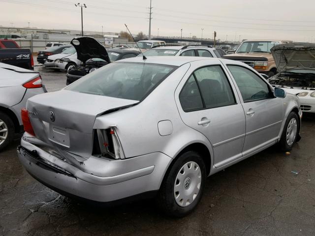 3VWSA29M2XM084544 - 1999 VOLKSWAGEN JETTA GLS SILVER photo 4