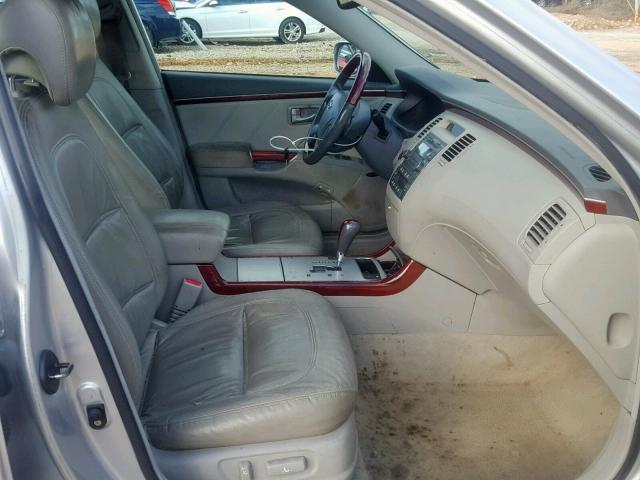 KMHFC46F07A203538 - 2007 HYUNDAI AZERA SE SILVER photo 5