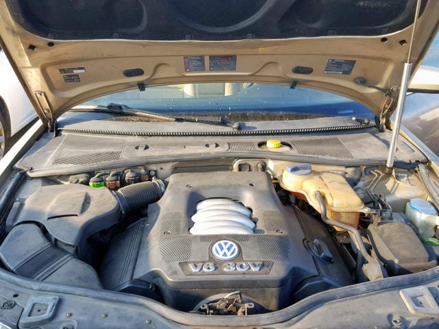 WVWRH63B61E123452 - 2001 VOLKSWAGEN PASSAT GLX 金色 照片 7