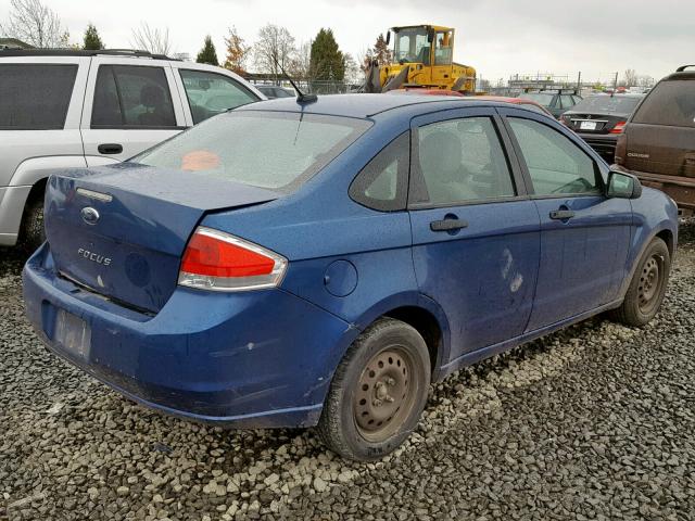 1FAHP34N78W210907 - 2008 FORD FOCUS S/SE BLUE photo 4