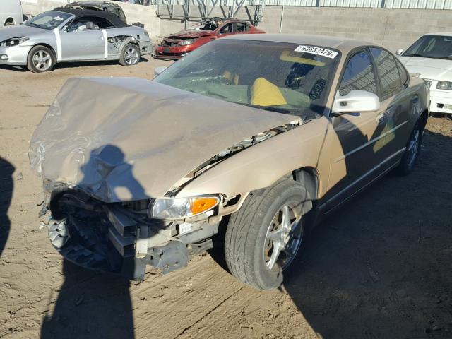 1G2WP52K22F221850 - 2002 PONTIAC GRAND PRIX GOLD photo 2