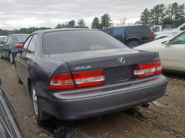 JT8BF28G415106913 - 2001 LEXUS ES 300 CHARCOAL photo 3