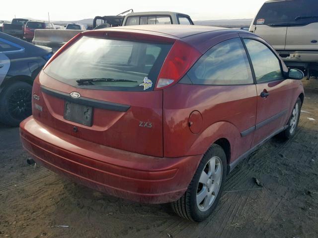 3FAFP31322R183202 - 2002 FORD FOCUS ZX3 RED photo 4