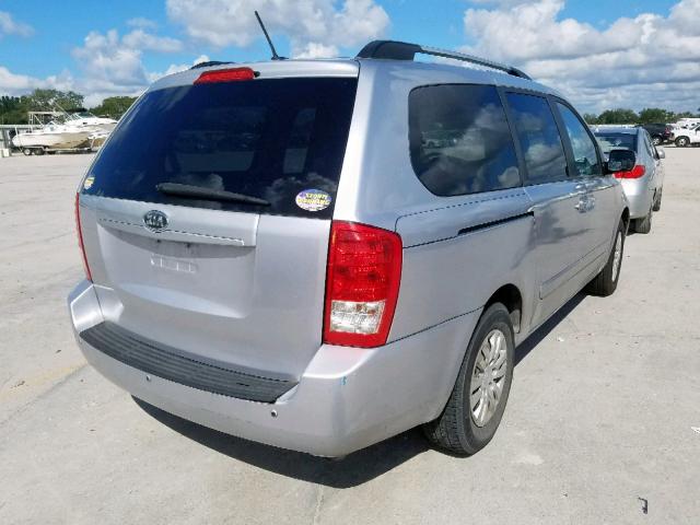 KNDMG4C73B6366256 - 2011 KIA SEDONA LX SILVER photo 4