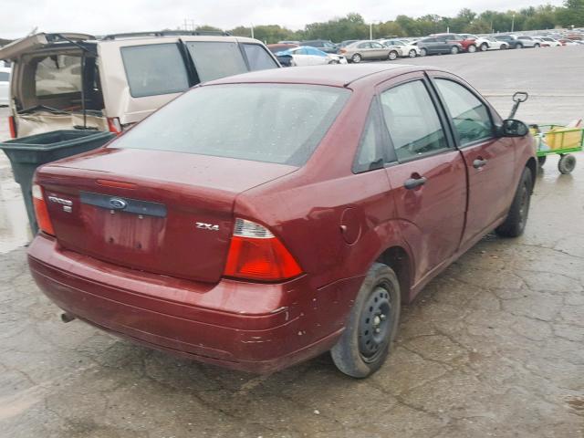 1FAFP34N96W144297 - 2006 FORD FOCUS ZX4 RED photo 4