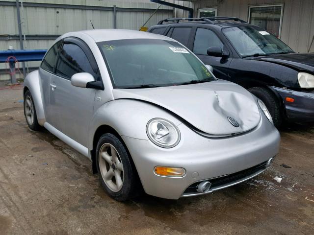 3VWCK21C41M432890 - 2001 VOLKSWAGEN NEW BEETLE 银色 照片 1