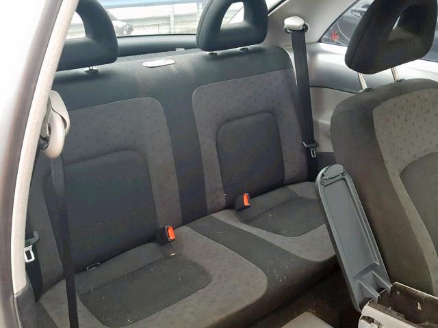 3VWCK21C41M432890 - 2001 VOLKSWAGEN NEW BEETLE 银色 照片 6