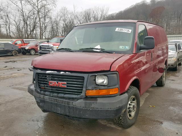 1GTHG35C481145325 - 2008 GMC SAVANA G35 RED photo 2