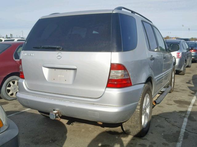 4JGAB54E4YA146923 - 2000 MERCEDES-BENZ ML 320 SILVER photo 4