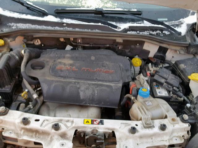 ZFBERFAT9F6193846 - 2015 RAM PROMASTER 白色 照片 7