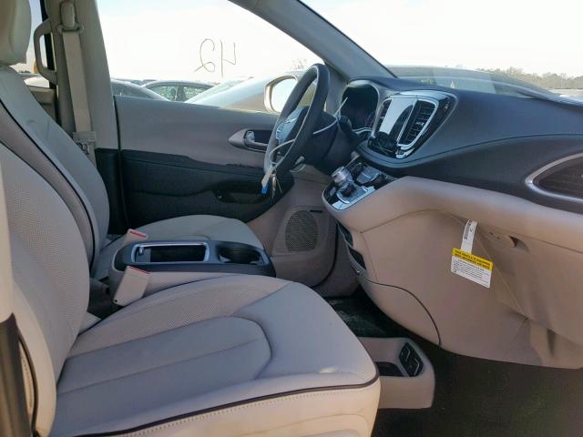 2C4RC1N77JR258372 - 2018 CHRYSLER PACIFICA H GRAY photo 5