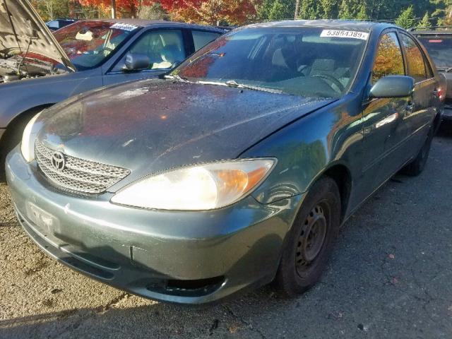 JTDBE32K330162753 - 2003 TOYOTA CAMRY LE GRAY photo 2