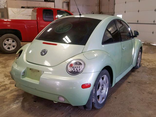 3VWCC21C0YM448785 - 2000 VOLKSWAGEN NEW BEETLE GREEN photo 4