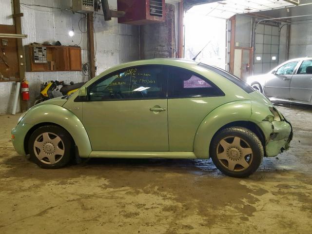 3VWCC21C0YM448785 - 2000 VOLKSWAGEN NEW BEETLE GREEN photo 9