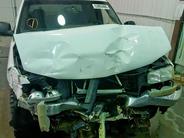 2GTEK13Z261323575 - 2006 GMC NEW SIERRA WHITE photo 7