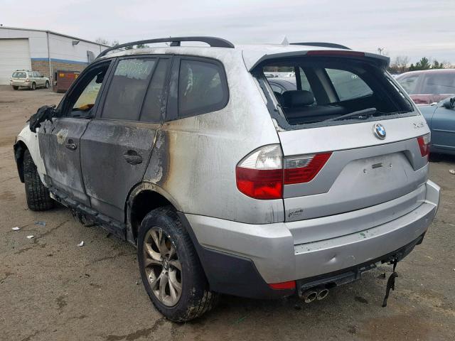 WBXPC9C47AWJ38256 - 2010 BMW X3 XDRIVE3 SILVER photo 3