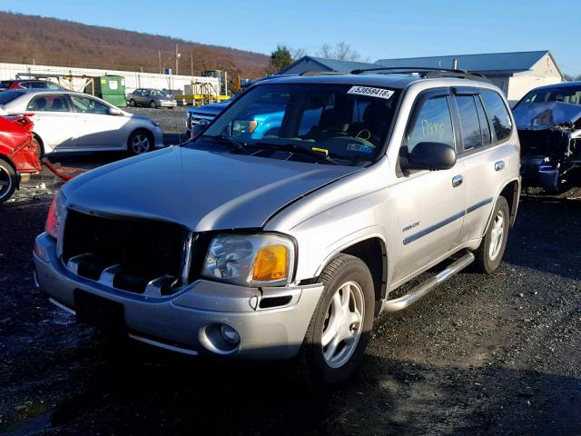 1GKDT13S962116407 - 2006 GMC ENVOY SILVER photo 2