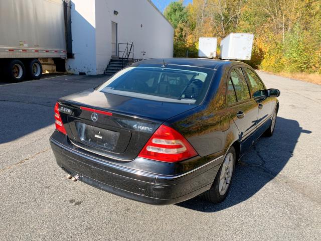 WDBRF84J74F536324 - 2004 MERCEDES-BENZ C 320 4MAT BLACK photo 3