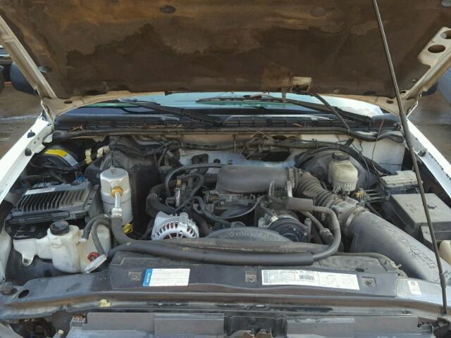 1GTCS14W9YK136705 - 2000 GMC SONOMA WHITE photo 7