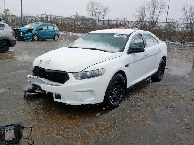 1FAHP2MK9GG118125 - 2016 FORD TAURUS POL WHITE photo 2