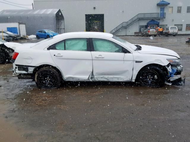 1FAHP2MK9GG118125 - 2016 FORD TAURUS POL WHITE photo 9