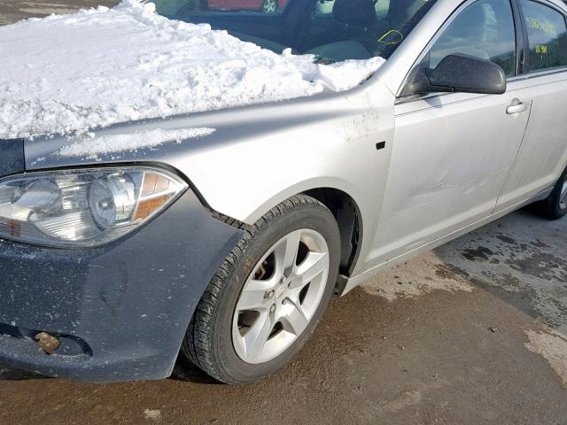 1G1ZB5EB8AF141799 - 2010 CHEVROLET MALIBU LS 银色 照片 9