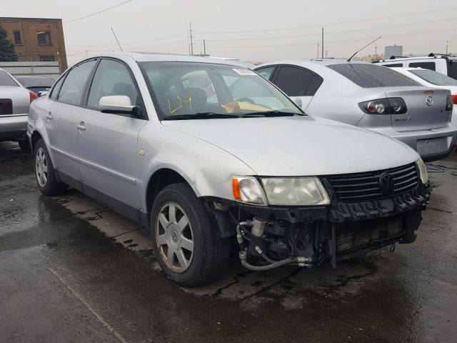 WVWMA23B3YP179113 - 2000 VOLKSWAGEN PASSAT GLS GRAY photo 1