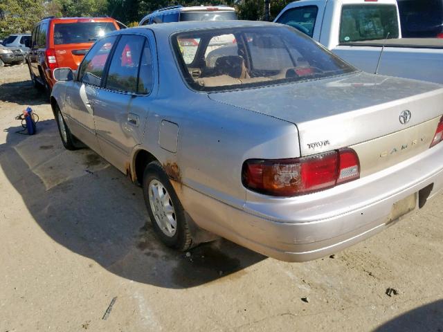 JT2SK13EXS0332023 - 1995 TOYOTA CAMRY XLE SILVER photo 3