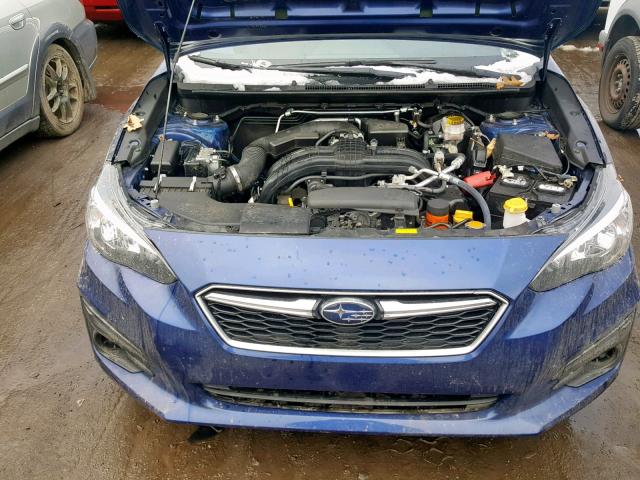 4S3GTAA61H1750091 - 2017 SUBARU IMPREZA BLUE photo 7