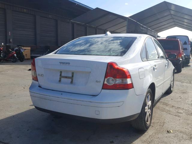 YV1MS390462170658 - 2006 VOLVO S40 2.4I WHITE photo 4