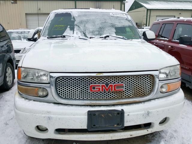 1GKEK63U02J260465 - 2002 GMC DENALI WHITE photo 9