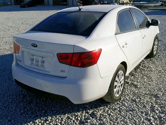 KNAFU4A29A5118149 - 2010 KIA FORTE EX WHITE photo 4