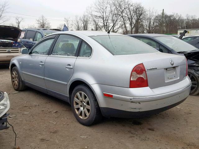 WVWPD63B23P330155 - 2003 VOLKSWAGEN PASSAT GLS SILVER photo 3