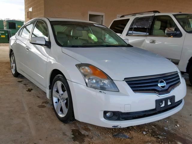 1N4BL21E28N548947 - 2008 NISSAN ALTIMA 3.5 WHITE photo 1