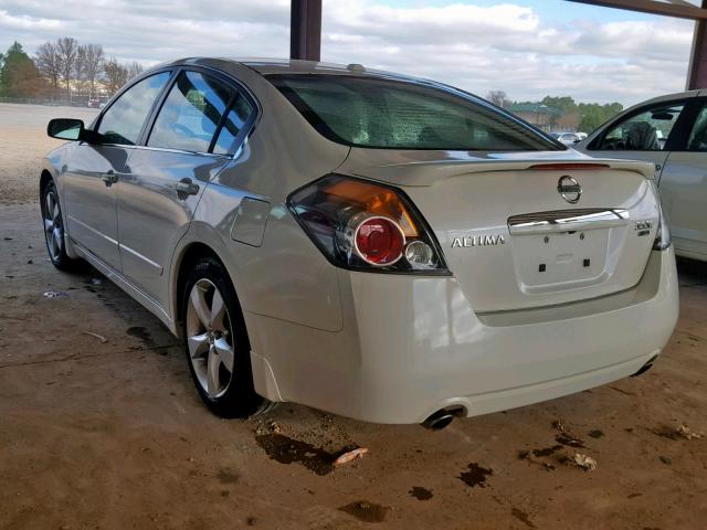 1N4BL21E28N548947 - 2008 NISSAN ALTIMA 3.5 WHITE photo 3