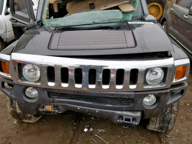 5GTDN136268138425 - 2006 HUMMER H3 BLACK photo 7