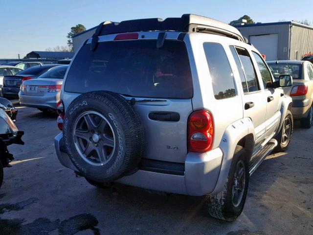 1J4GL38K23W546310 - 2003 JEEP LIBERTY RE SILVER photo 4