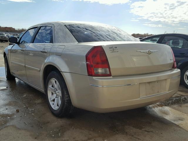 2C3KA53G86H482432 - 2006 CHRYSLER 300 TOURIN BEIGE photo 3