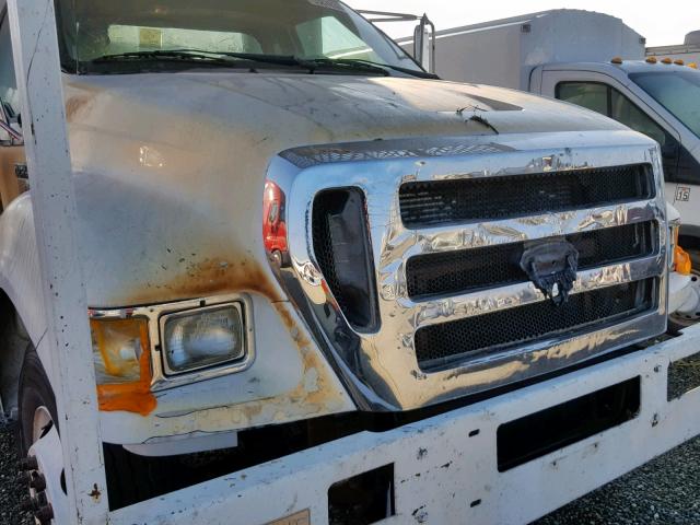 3FRNF75B58V084149 - 2008 FORD F750 SUPER WHITE photo 9