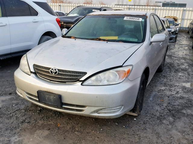 4T1BE32K54U878382 - 2004 TOYOTA CAMRY LE SILVER photo 2