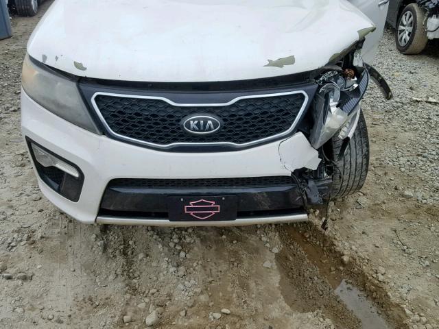 5XYKW4A26BG107131 - 2011 KIA SORENTO SX WHITE photo 7