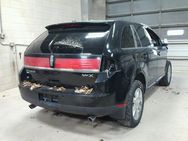 2LMDU68C98BJ15908 - 2008 LINCOLN MKX BLACK photo 4