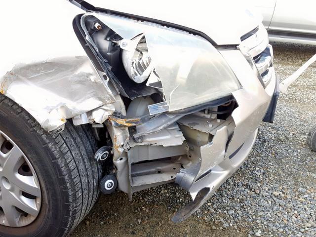 5FNRL382X6B052588 - 2006 HONDA ODYSSEY LX SILVER photo 9