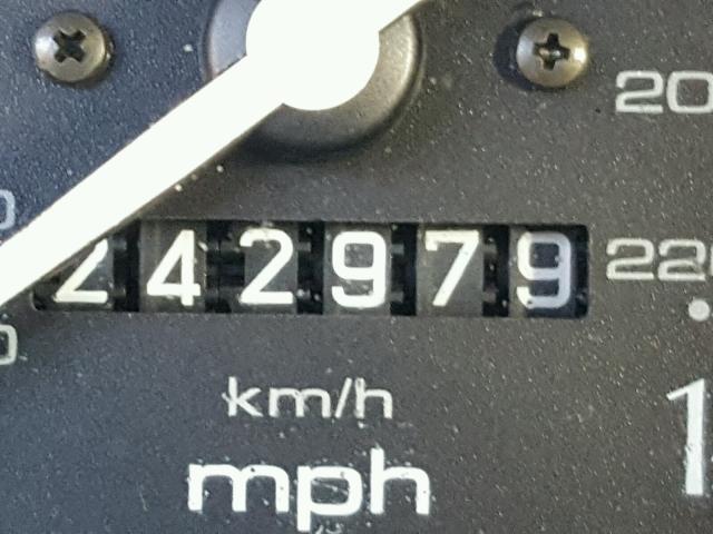 19UYA1253VL018918 - 1997 ACURA 2.2CL 红色 照片 8