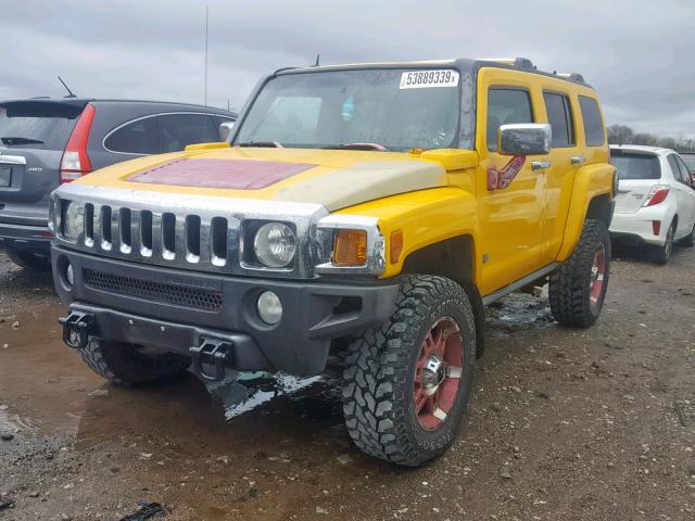 5GTDN13EX78115855 - 2007 HUMMER H3 YELLOW photo 2