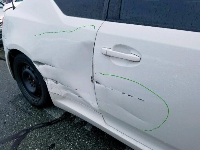 JTKJF5C79B3015910 - 2011 TOYOTA SCION TC ვერცხლისფერი ფოტო 9