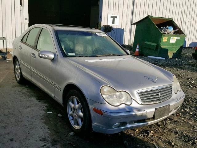 WDBRF61J82E002504 - 2002 MERCEDES-BENZ C 240 SILVER photo 1